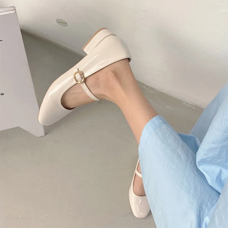 Spring Autumn Women Mary Janes Shoes Patent Leather Low Heels Dress Shoes Square Toe Shallow Buckle Strap Girls Shoes 8828N